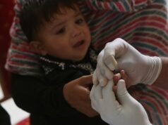 Perché la provincia pakistana del Sindh si trova ad affrontare una grave epidemia di HIV infantile?