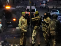La polizia sudafricana arresta oltre 900 persone durante le proteste anti-migranti