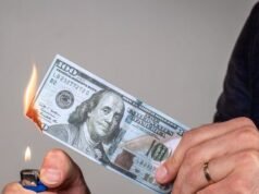 Le principali aziende limitano l’accesso all’intelligenza artificiale dei dipendenti poiché i costi superano i budget