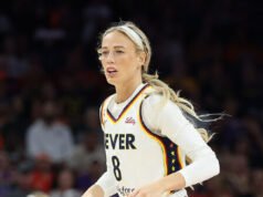 Giocatrice WNBA trolla Sophie Cunningham con la maglietta nel mezzo della controversia trans