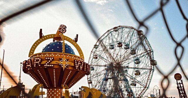 Coney-Island-640x335.jpg