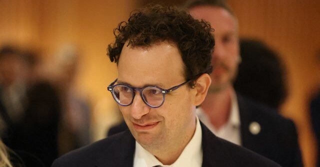 Dario-Amodei-hopes-for-a-trillion-dollar-Anthropic-IPO-640x335.jpg