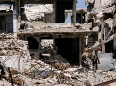 A Jobar, in Siria, la gente del posto fatica a ricostruire le case distrutte