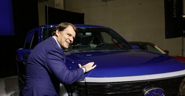 Ford-CEO-Jim-Farley-with-an-EV-640x335.jpg