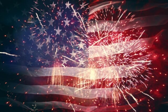 Fourth-of-July-Fireworks-3.jpg