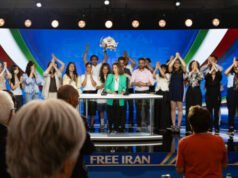 Il vertice dell’Iran libero vede i leader globali dichiarare il regime nell’ora più debole