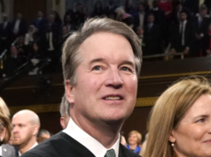 Le tariffe di Trump su 60 paesi adottano il metodo Il giudice Brett Kavanaugh esposto nella sentenza SCOTUS