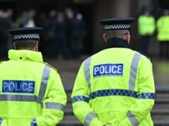 La polizia britannica ammette “nessuna prova” per le accuse relative a un presunto complotto di estrema destra