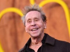 Il produttore di Apollo 13, Brian Grazer, afferma di non essere mai politico nei suoi film: “Mi occupo solo di lavorare su temi universali”
