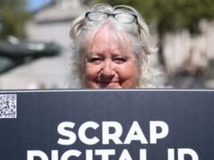 Il governo del Regno Unito fa marcia indietro sui piani per l’introduzione del sistema di identificazione digitale