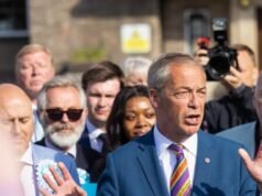 La riforma accusa l’establishment di “correre spaventato” dalle elezioni di Farage