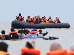 Il nuovo primo ministro britannico Burnham non ha menzionato la migrazione