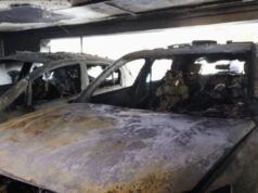 Bombarde incendiarie sulle case dei membri al governo del partito conservatore