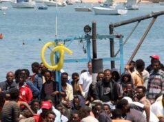 Oltre 7 italiani su 10 appoggiano le deportazioni su larga scala di migranti illegali