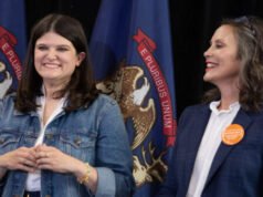 Whitmer appoggia Stevens per fermare El-Sayed di estrema sinistra pochi giorni prima del voto nel Michigan