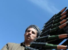 I terroristi iraniani dell’IRGC sono volati nello Yemen per aiutare gli Houthi a bloccare le spedizioni