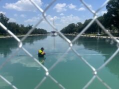 L’amministrazione Trump accusa l’atleta olimpico di vandalismo alla Reflecting Pool