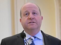 Il governatore democratico del Colorado licenzia i funzionari del comitato di clemenza che hanno infranto gli standard di riservatezza