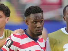 La sinistra chiede alla stella del calcio statunitense di respingere l'”intervento ingiusto” di Trump e di rifiutarsi di giocare nella partita cruciale della Coppa del Mondo