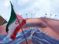 L’amministrazione Trump ripristina le sanzioni petrolifere all’Iran