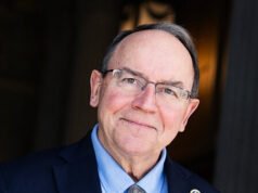 Il rappresentante del GOP Tom Tiffany raccoglie 10 milioni di dollari nella campagna per il governatore del Wisconsin