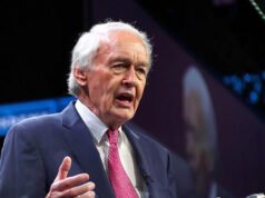 Ed Markey chiede l’impeachment di Trump dopo il discorso sulla sicurezza elettorale