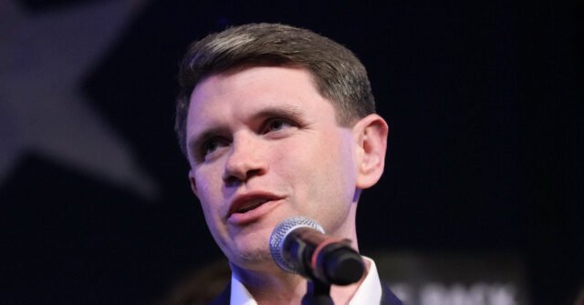 Talarico-at-Mic-640x335.jpeg