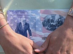 NPR pubblica un articolo su come evitare l’immagine di Trump sul passaporto