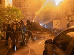 Kiev attaccata dopo che Zelenskyj ucraino ha avvertito di un “massiccio attacco russo”