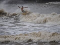 Il super tifone Bavi minaccia Guam con venti catastrofici e inondazioni