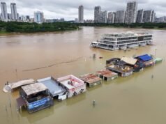Tornado uccidono 17 persone nella Cina centrale mentre il tifone Bavi incombe al largo