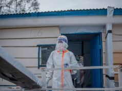 L’Ebola si sta diffondendo più rapidamente nella Repubblica Democratica del Congo, mentre l’Uganda è quasi libera dal virus