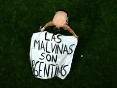 La FIFA esaminerà lo striscione esposto dalle Falkland in Argentina alla semifinale della Coppa del Mondo