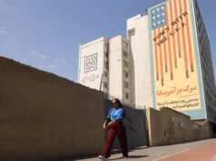 L’Iran attacca gli alleati del Golfo degli Stati Uniti, provocando un incendio nella centrale elettrica del Kuwait
