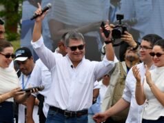 L’ex presidente Hernandez torna in Honduras dopo la grazia di Trump
