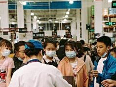 La Cina ripristina il mascheramento per le persone vulnerabili mentre l’epidemia estiva di coronavirus si diffonde a sud