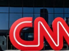 Si comincia: il corrispondente legale capo della CNN se ne andrà prima della fusione con la Paramount