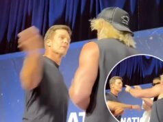 Tom Brady schiaffeggia lo “scemo” Logan Paul mentre Karl-Anthony Towns interviene durante il selvaggio momento del Fanatics Fest