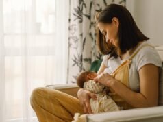 Due mamme su cinque affermano che essere genitori è un lavoro per il quale le giornate sono semplicemente troppo brevi