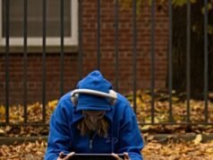 Firenze lancia un centro per combattere la “dipendenza digitale” dei giovani