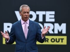 Farage di Reform UK non è riuscito a rivelare i fondi di criminali condannati: rapporto