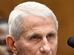 Fauci sostiene il quinto emendamento per evitare interrogazioni al Senato sulla pandemia di COVID
