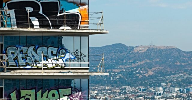 graffiti-towers-640x335.jpg