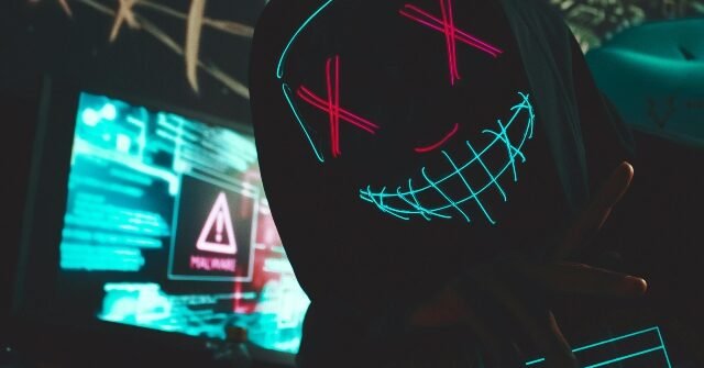 hacker-virus-pexels-lucasandrade-14019734-640x335.jpg