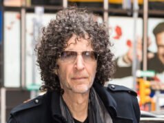 Howard Stern licenzia quasi una dozzina di dipendenti e si prepara per un solo nuovo spettacolo a settimana