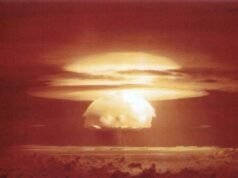 Il ministro della Difesa giapponese afferma che è ora di ripensare alle armi nucleari