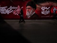 L’Iran inizia la settimana delle cerimonie funebri per l’uccisione del leader supremo Khamenei