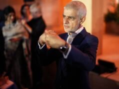 Sadiq Khan entra a far parte della Camera dei Lord mentre il Primo Ministro uscente del Regno Unito nomina 26 nuovi colleghi