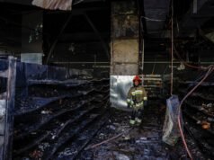 Attacchi commerciali tra Russia e Ucraina, uccidendo 10 persone, compreso un bambino, a Chernihiv