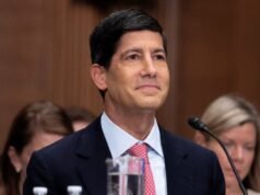 La Fed americana mantiene i tassi di interesse stabili citando un’inflazione “elevata”.
